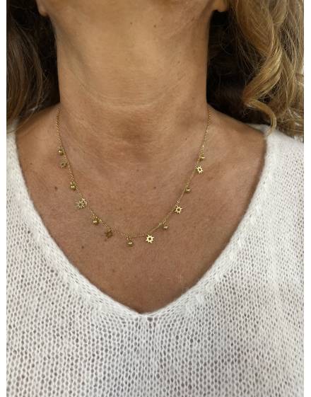 Collier doré étoile