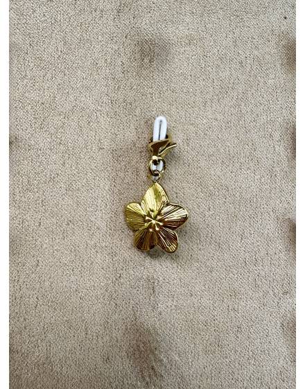 Charms fleur en acier inoxydable