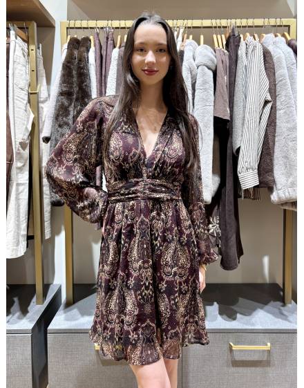 Robe Courte À Motif Bordeaux