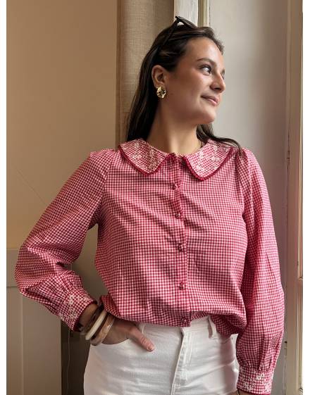 Blouse Vichy Rouge Avec Col Claudine Fleurie