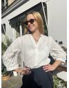 Blouse à manches 3/4 avec broderie blanche