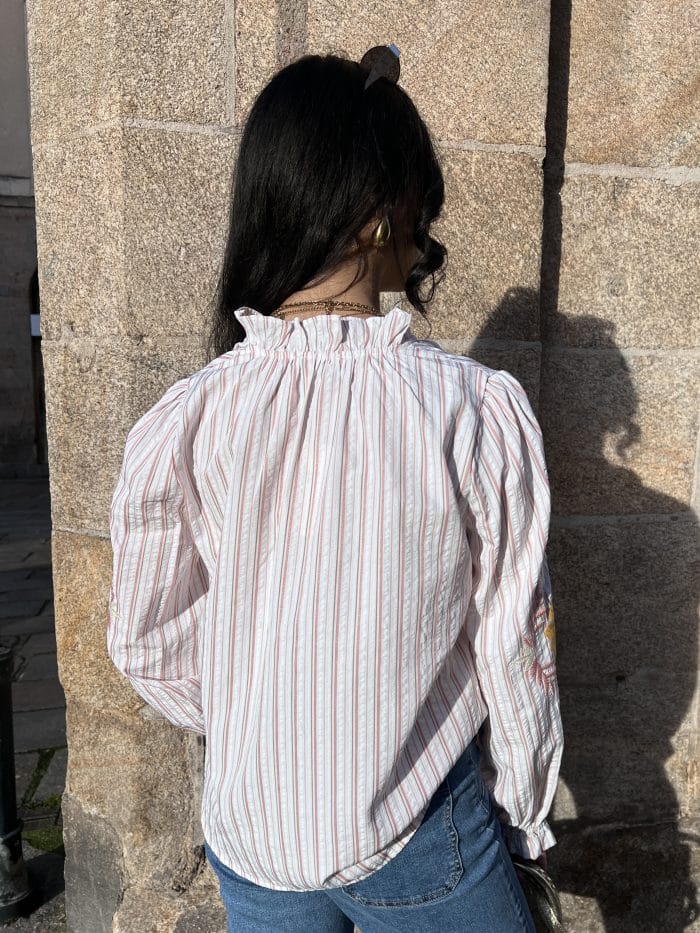 Blouse À Rayures roses Avec Broderies Florales Jaunes
