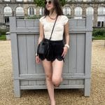 Short avec ceinture et broderies