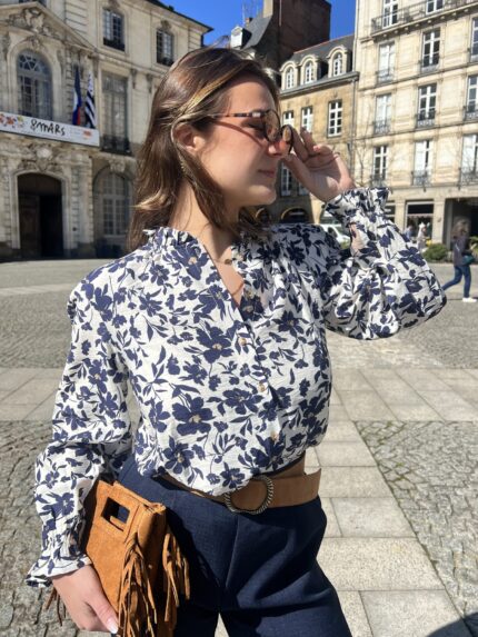 Blouse À Motif Floral Bleu Marine