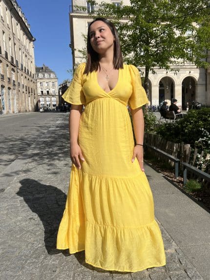 Robe dos nu avec soie