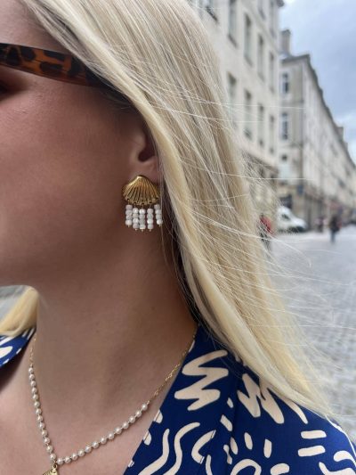 Boucles d’oreilles coquillages dorées