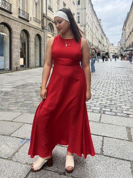 Robe longue rouge dos nu