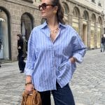 Chemise oversize à rayures rouges et bleues