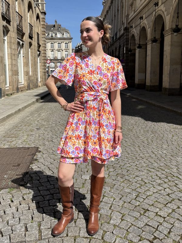 Robe courte fleurie multicolore