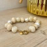 Bracelet en petites pierres