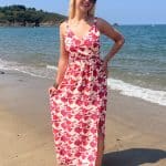 Robe aux fleurs oranges et roses