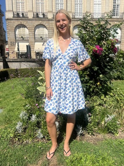 Robe décolleté à motif floral