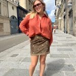 Jupe courte à broderies