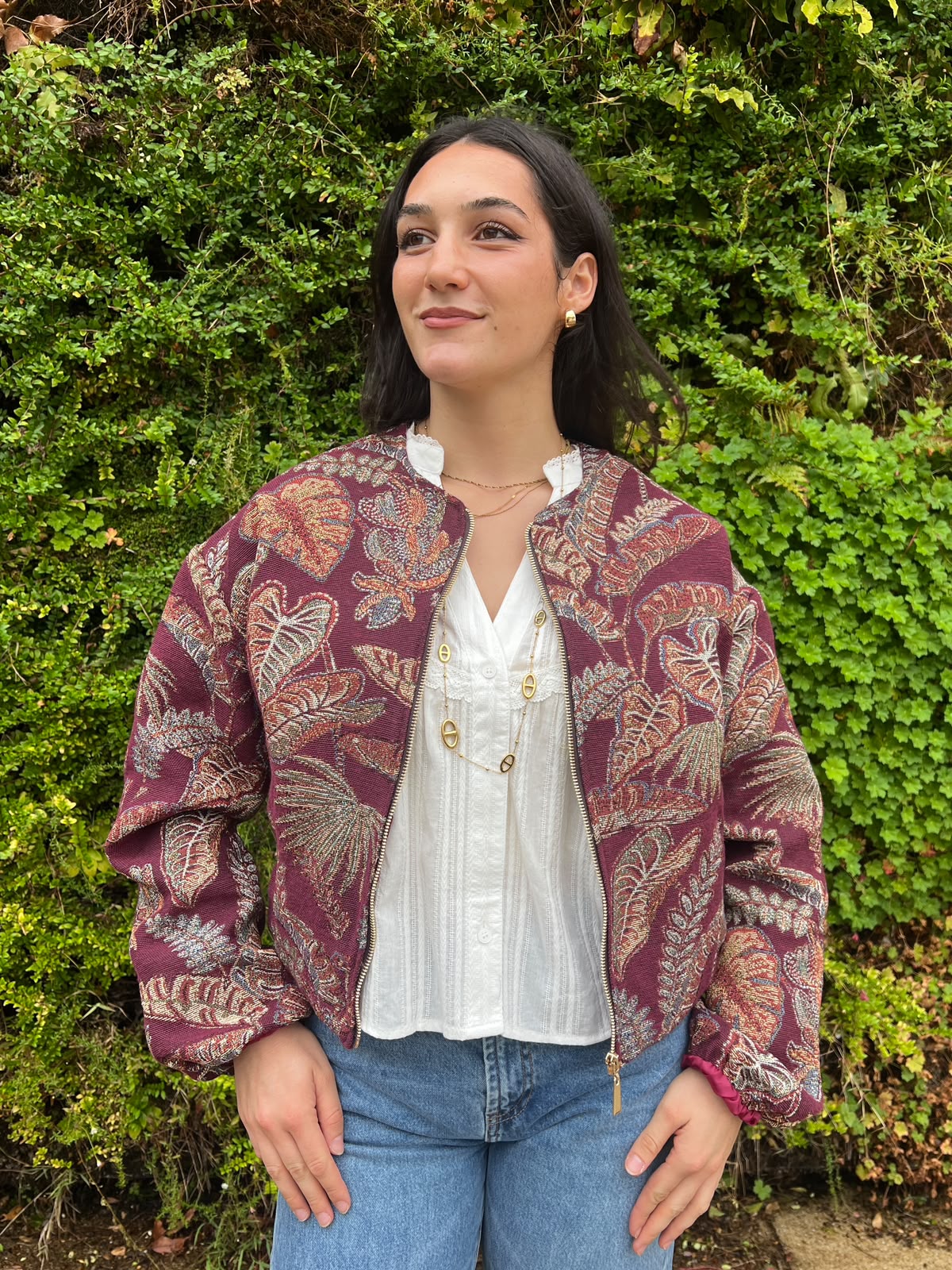 Blouson court zippé à motifs feuillage jacquard 9746006f D27f 4384 B2fb 285dae4065f0