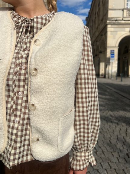Gilet sans manches en moumoute écru