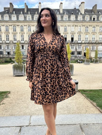 Robe courte léopard