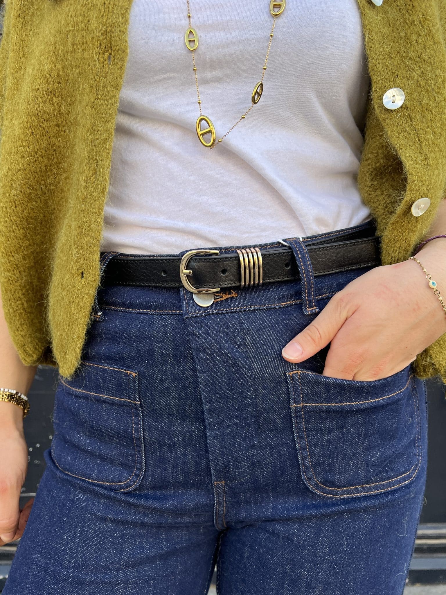 Ceinture fine avec passant métallique strié Img 1225